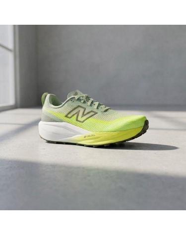 뉴발란스 NBPFGS135Y SC 트레일 V2 여성 B L YELLOW 31