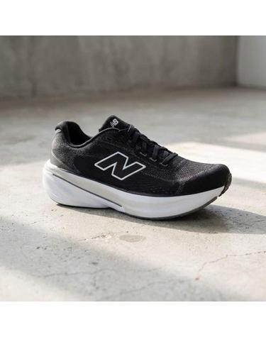 뉴발란스 NBPFGS110B 860 V15 남성 2E 안정화 BLACK 19