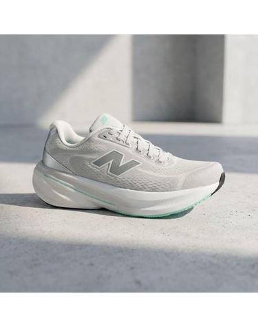 뉴발란스 NBPFGS111L 860 V15 여성 D 안정화 L GRAY 16
