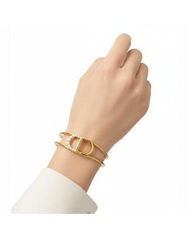디올 30 Montaigne 커프 팔찌 B2650WOMRS 301