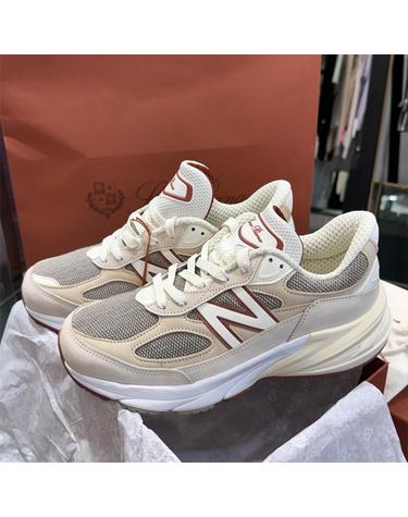 남성로로피아나 뉴발란스 990v6 메이드인 USA 크림 스니커즈