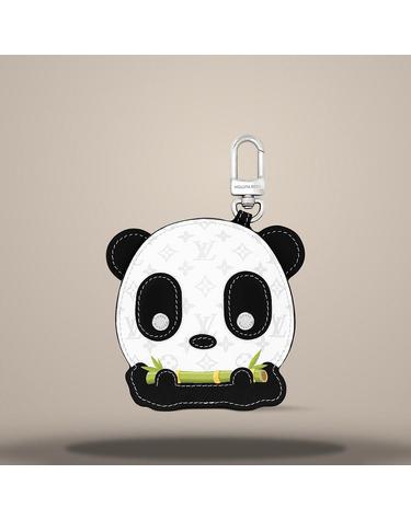 루이비통 LV 판다 LV Panda 백 참 화이트 M03397