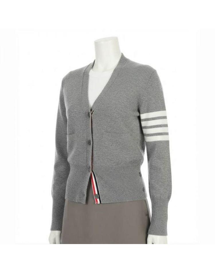 THOM BROWNE 톰브라운 26FW 울 4바 밀라노 스티치 브이넥 가디건 FKC207A 00014 055 F5YPXX21311