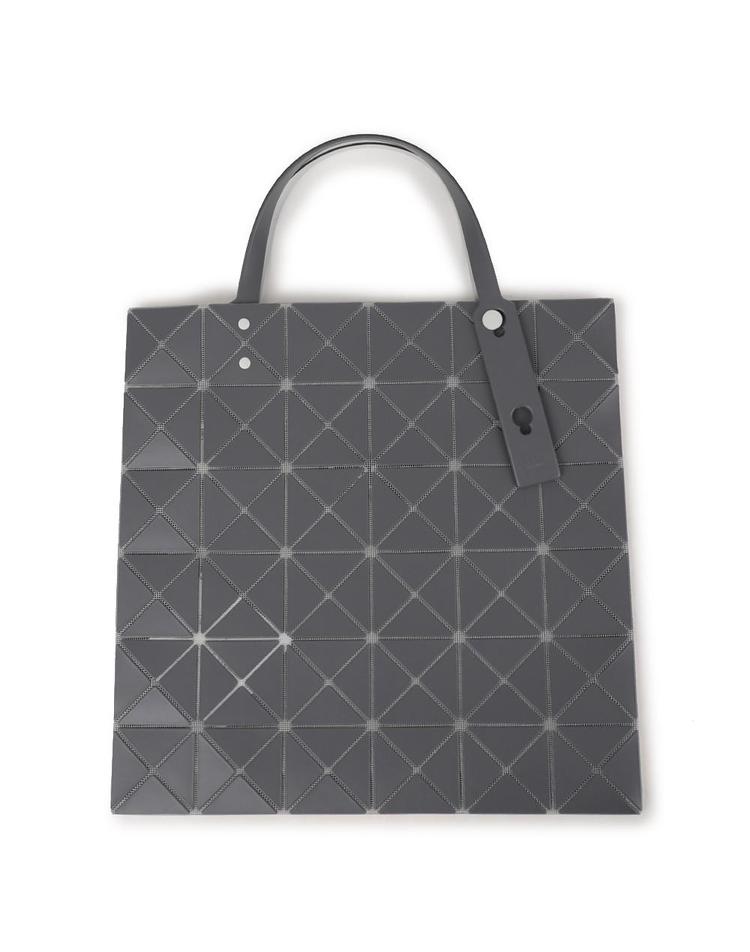 Issey Miyake 바오바오 이세이미야케 루센트 W 컬러 토트백 BB66AG60319