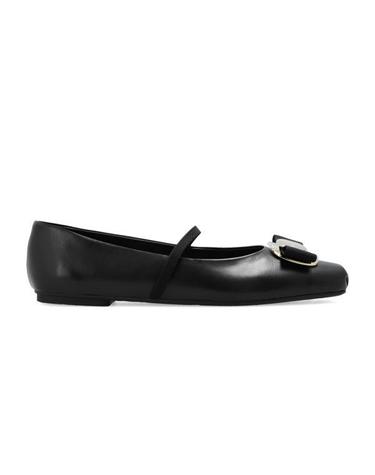 SALVATORE FERRAGAMO 페라가모 26FW 뉴 바라 플레이트 발레 플랫 01H345 768868