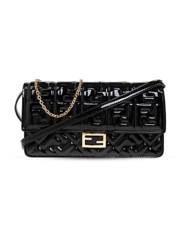 26SS 펜디 페이턴트 레더 월렛 숄더백 8M0498 AW5O F0KUR