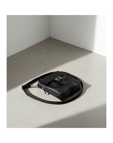 펜디 26 Flux Crossbody Bag 7VA673 AV8B F17N7 플럭스 크로스바디 백