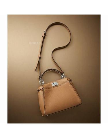 펜디 26FW Mini Peekaboo Bag 8BN244 AYB3 F1X85 미니 피카부 백