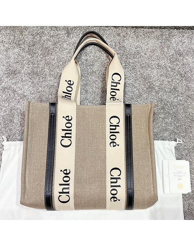 끌로에 [명품] 24FW 끌로에 WOODY 우디 미디엄 토트백 하자 CHC22AS383I26 91J 그레이 착용컷