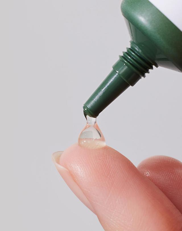 바바코 바바코 포어밸런스 스팟츄 10ml 착용컷