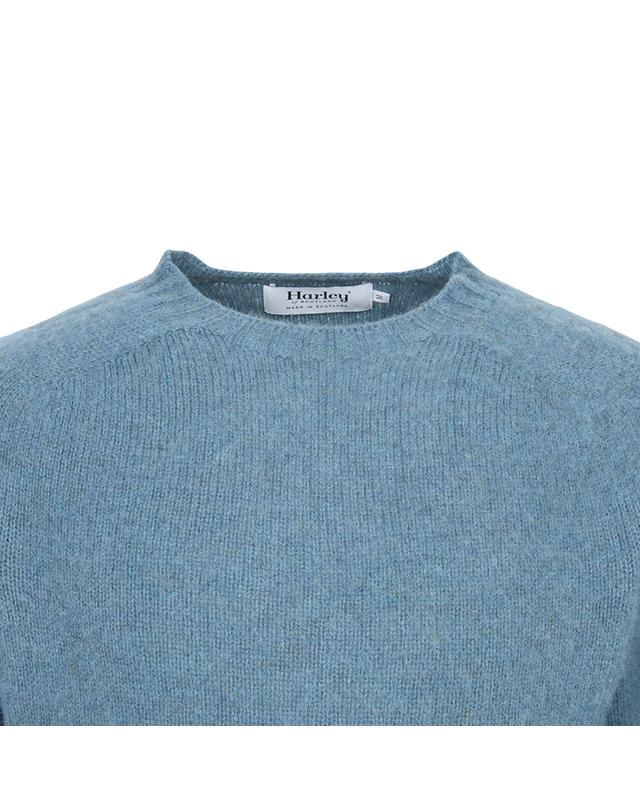 할리오브스코틀랜드 26FW 할리 오브 스코틀랜드 쉐기독 니트 M3834 7 CIRRUS BLUE 착용컷