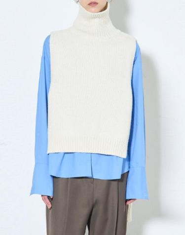 [MOMEN] Lambswool Turtleneck Vest And Muffler - Ivory_XMTBV3ZB21102