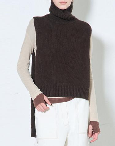 [MOMEN] Lambswool Turtleneck Vest And Muffler - Dark Brown_XMTBV3ZB21125