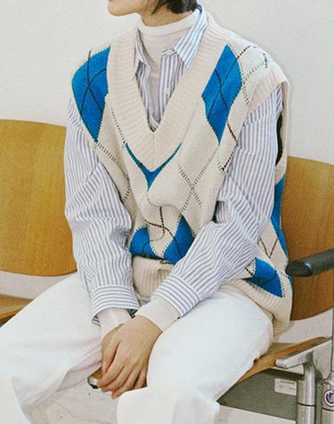 [MOMEN] Argyle Check Oversize Fit Vest_XMTBVYWB31153