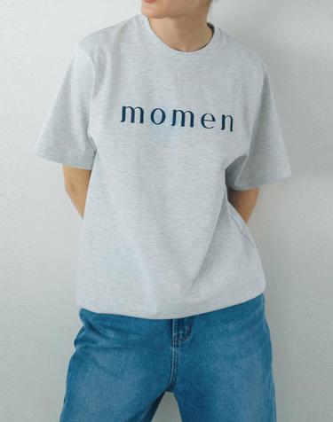 [MOMEN] Momen Logo T- shirts - Light Grey_XMBAS3M541109