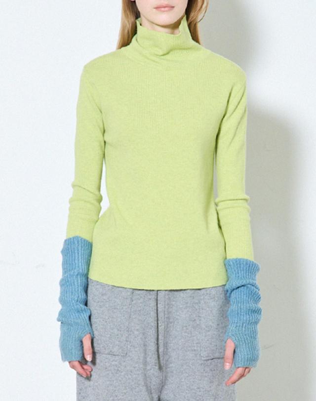 [모먼] [MOMEN] Slit Winter Turtleneck - Lime Green_XMBBL3ZB21142