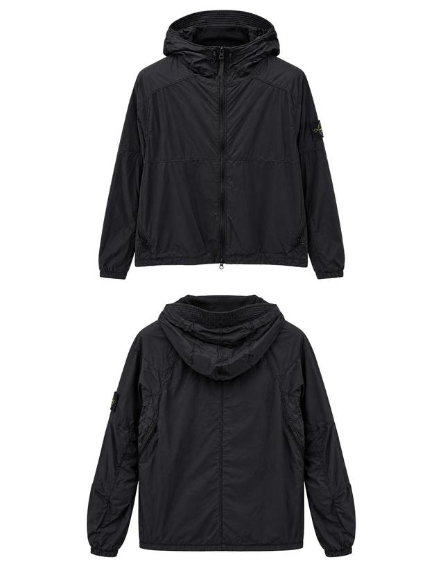 스톤아일랜드 [스톤아일랜드] 26FW 와펜패치 울트라라이트 나일론 스트레치 TC 자켓 블랙 남성 자켓 L2S15Q100020 S0474 V0029 / TR 착용컷