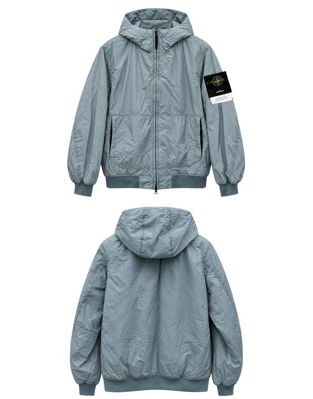 스톤아일랜드 [스톤아일랜드] 26FW 와펜패치 가먼트 다이드 크링클 랩스 후드 자켓 애쉬 그레이 남성 자켓 L2S154100110 S0A23 V0049 / TR 착용컷