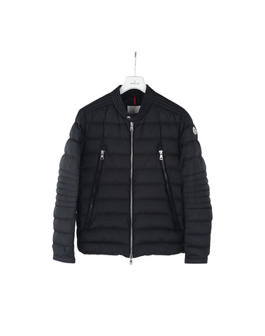 [중고명품] 몽클레어 H2091 1A00217 Amiot 아미오트 숏 다운 바이커 자켓 37663 1