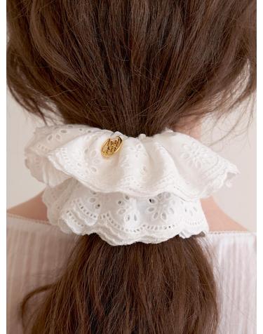 3 layer lace frill logo pendant scrunchie (H021_white)