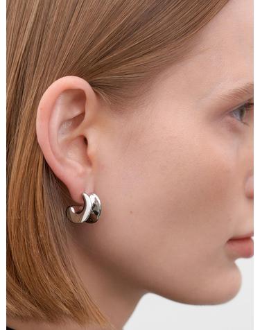 [르세라핌 카즈하 / 박혜원 착용] bold curved earrings (E033_silver)
