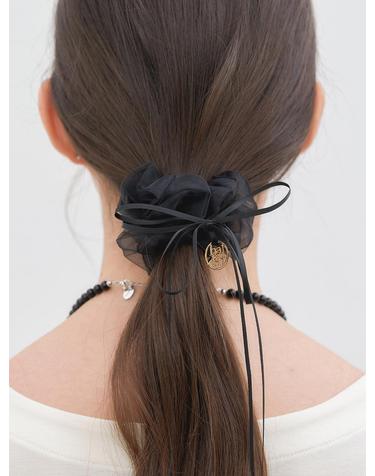 long ribbon mesh logo pendant scrunchie (H015_black)