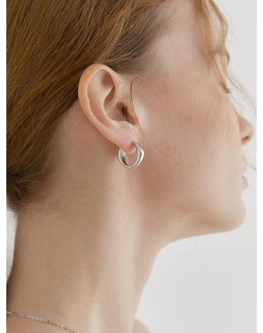 triangle oblique hoop earrings (E012_silver)