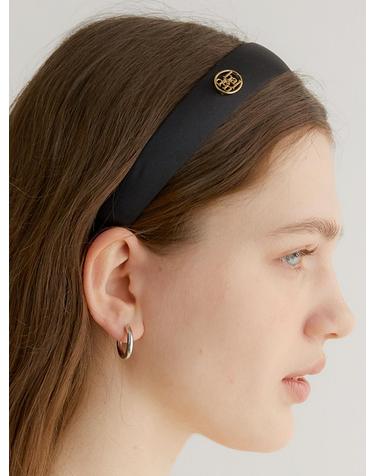 flat satin logo pendant hairband (H007_black)