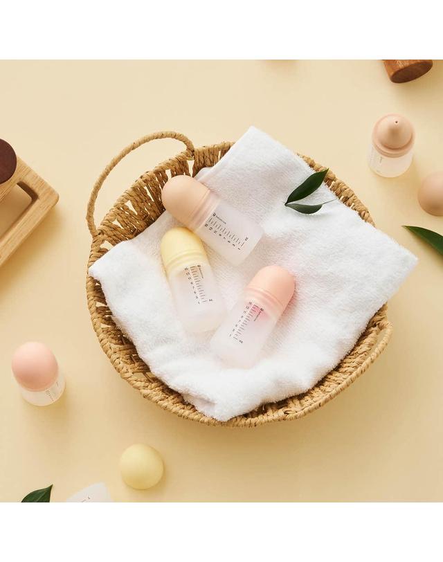베베노 [베베노] 아기 신생아 실리콘 약통 15ml 착용컷
