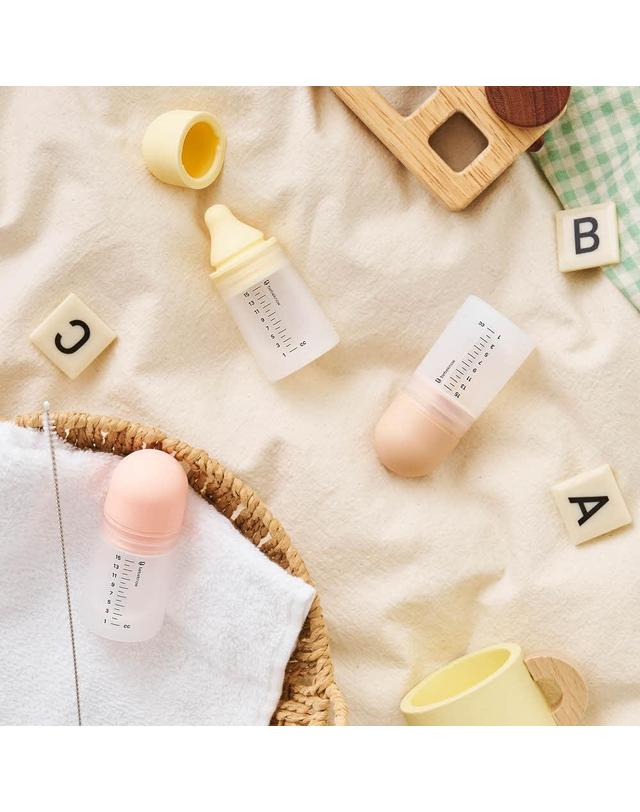베베노 [베베노] 아기 신생아 실리콘 약통 15ml 착용컷