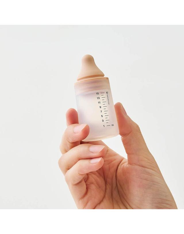 베베노 [베베노] 아기 신생아 실리콘 약통 15ml 착용컷