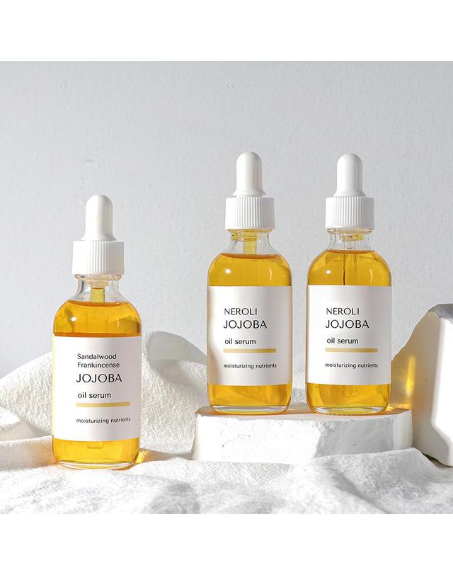 소소코 소소코 골든호호바 영양 보습 페이스 오일세럼 로즈우드+골든호호바 50ml 착용컷