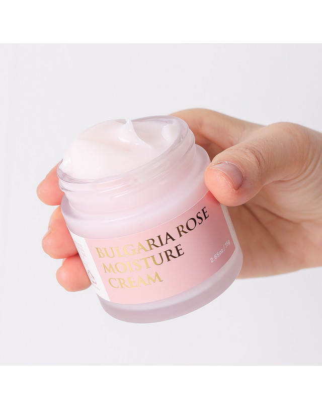 소소코 소소코 수분충전 불가리아 로즈 모이스처 고보습 수분크림 대용량 75g 착용컷