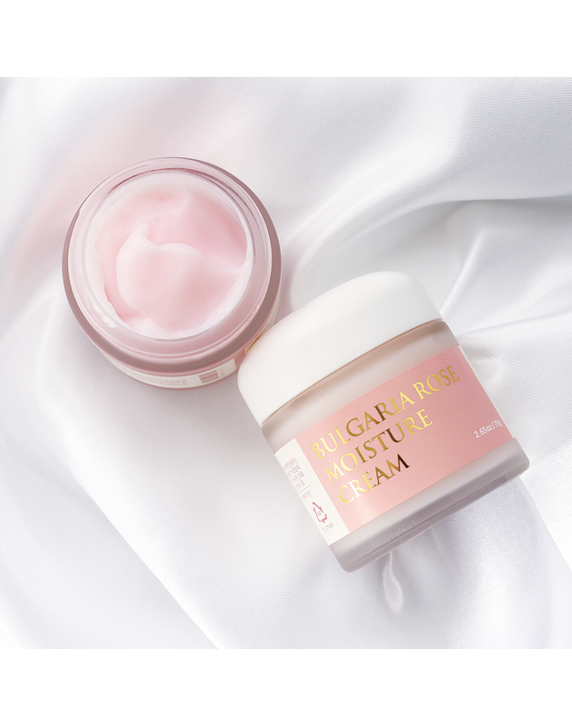 소소코 소소코 수분충전 불가리아 로즈 모이스처 고보습 수분크림 대용량 75g 착용컷