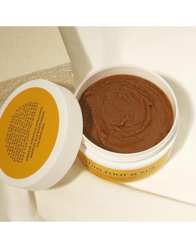 소소코 소소코 이오시딘 발냄새 발각질제거 발건강 아로마 풋스크럽 130g 착용컷