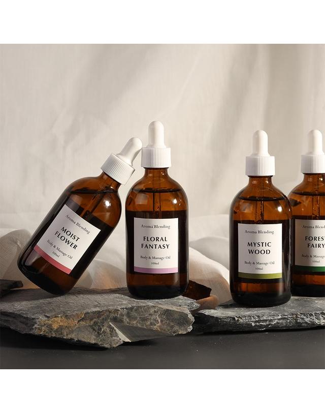 소소코 소소코 자연 순수 아로마 바디 트리트먼트 오일 마사지오일 러블리타임 100ml 라이트버전 착용컷
