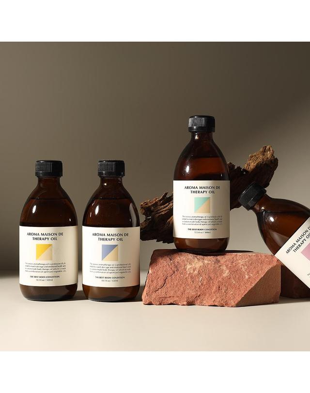 소소코 소소코 아로마 메종 드 프리미엄 테라피 바디오일 마사지오일 릴렉싱 300ml 착용컷