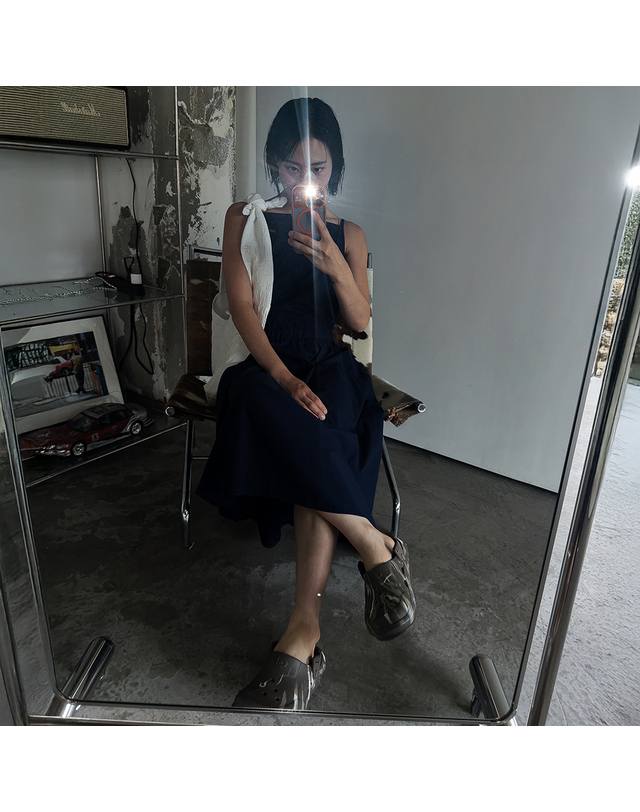 320쇼룸 레이어드 코튼 밴딩 원피스_네이비 착용컷