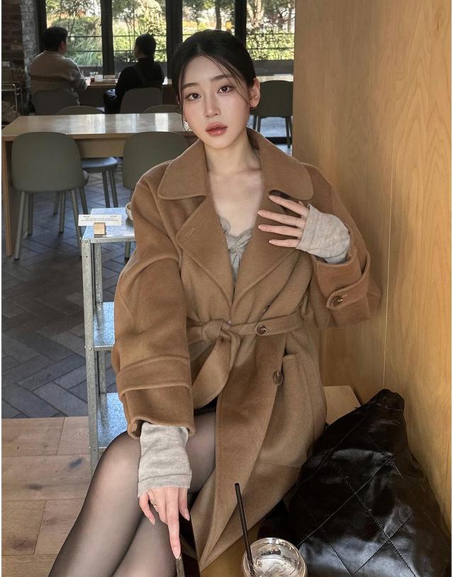 앳코너 캐시미어 울 블렌드 더블 카라 롱 코트 Camel AT5COF063CM 착용컷
