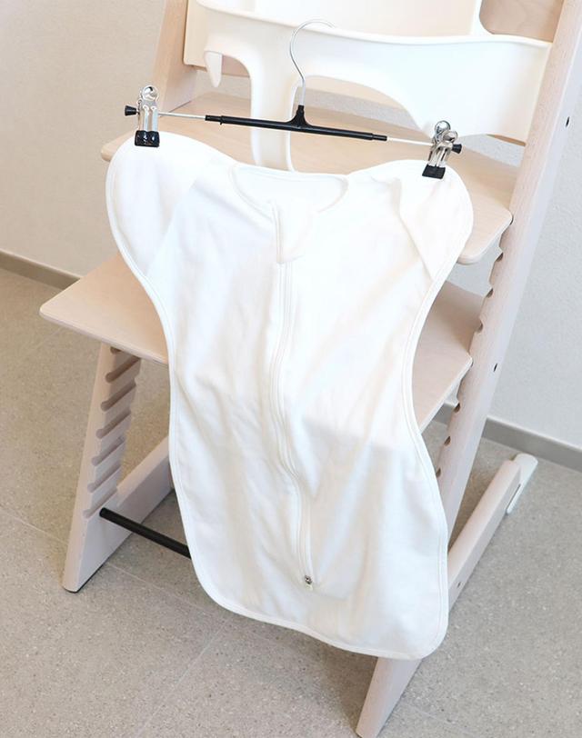 베이비바나 [베이비바나/국내생산] 100%순면 무지 스와들업 2Color 착용컷