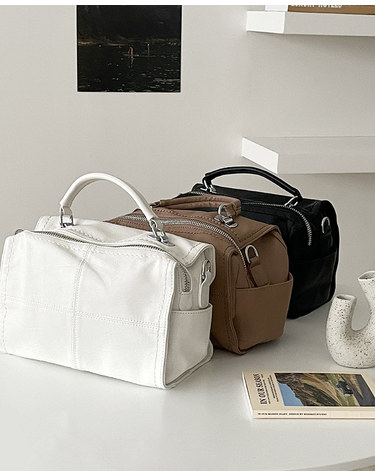 Follow leather bag