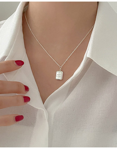 [써지컬] Square logo necklace N 17