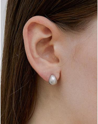 [925 silver] Luna full volume earrings (Matte) BH2E33207M9XXX