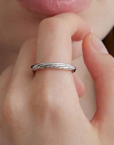 [925 silver] Twist cutout ring (White) BH7R59769W9