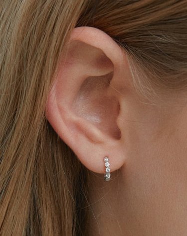 [925 silver] Flower white tennis earrings S (White) BH7E61704W9XXX