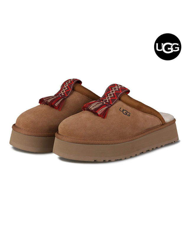 어그 어그 UGG 타즐 플랫폼 여성 겨울 방한 양털 슬리퍼 1152677-CHE 착용컷