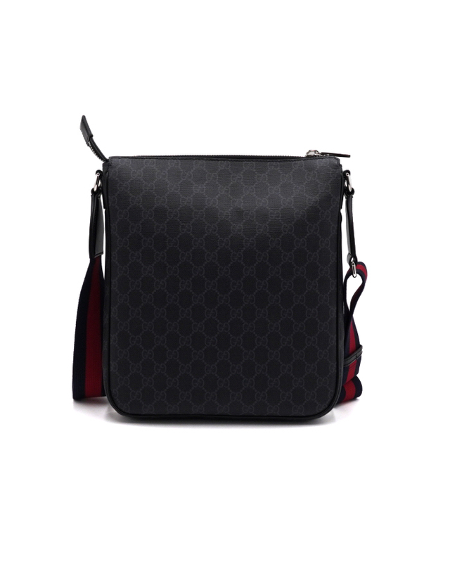 구찌 [중고명품] [중고명품] Gucci(구찌) 792081 GG 블랙 수프림 캔버스 남성 메신저백 크로스백aa66088 착용컷