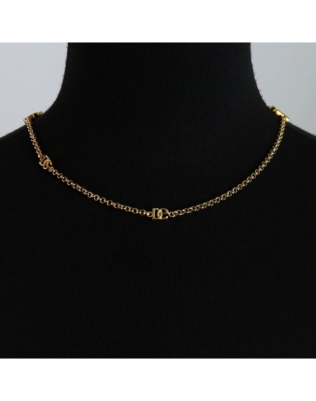 돌체앤가바나 [중고명품] [중고명품] Dolce&Gabbana(돌체앤가바나) WNO8L1 금장메탈 DG로고 COLLANA 체인 여성 목걸이aa66048 착용컷