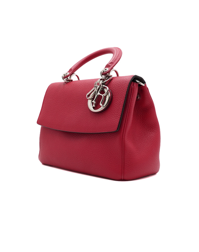 디올 [중고명품] [중고명품] Dior(디올) M0981 레드 레더 은장 Be Dior 비디올 플랩백 토트백 겸 숄더백 크로스백aa67095 착용컷