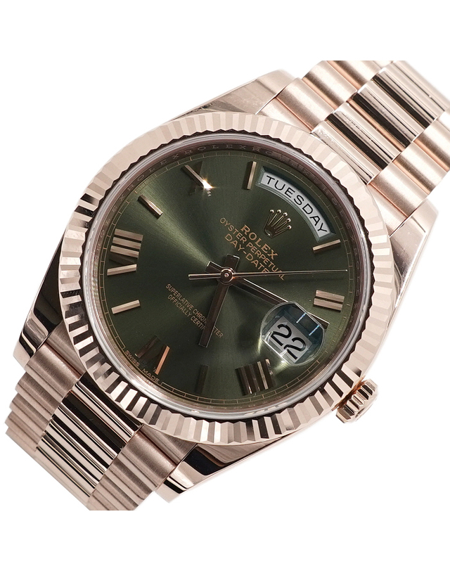 롤렉스 [중고명품] [중고명품] Rolex(롤렉스) 228235 18K에버로즈골드금통 DAY-DATE 데이데이트 올리브그린 40MM 남성 시계aa68052 착용컷